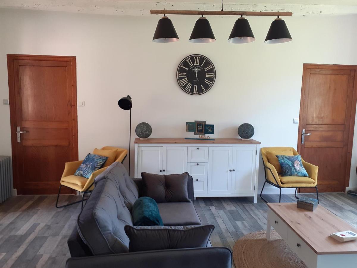 Gite "Las Casitas Du Lot" Dans Le Perigord Frayssinet-le-Gelat Exterior photo